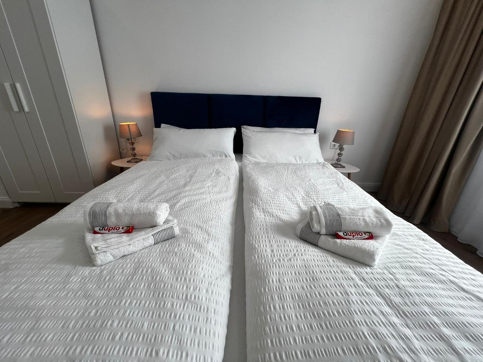 105 Quadratmeter Apartment, Parkplatz, Kinderfreundlich, 6 Personen, Wifi, Vollausgestattete Kueche, Crimmitschau Εξωτερικό φωτογραφία