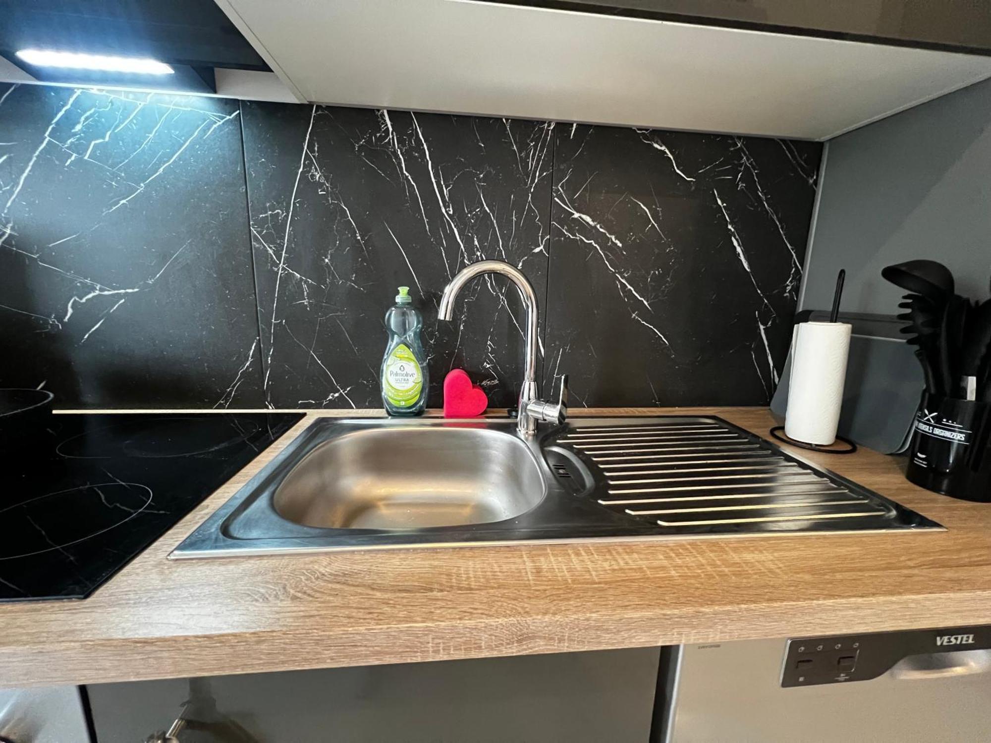 105 Quadratmeter Apartment, Parkplatz, Kinderfreundlich, 6 Personen, Wifi, Vollausgestattete Kueche, Crimmitschau Εξωτερικό φωτογραφία